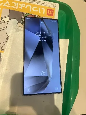 Galaxy S24 Ultra au 256GB SIMフリー ジャンクの画像（1）