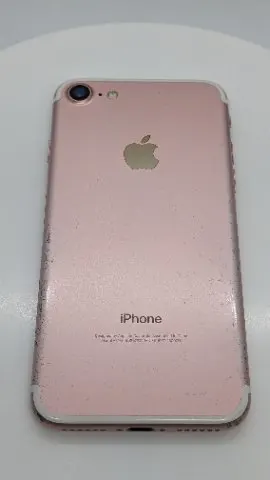 【ディスプレイ交換済】iPhone 7 128GBの画像（1）