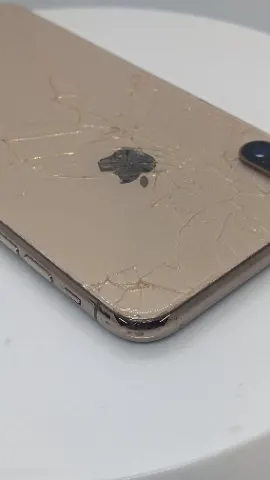 iPhone XS Max 512GBの画像（4）