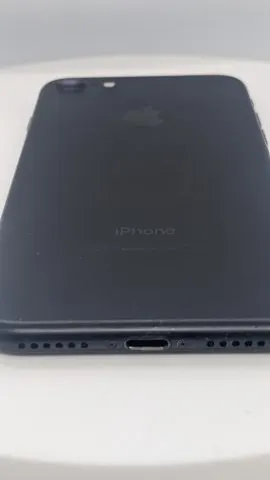iPhone 7 128GBの画像（3）