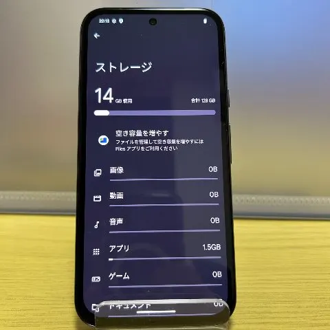 【美品】GooglePixel8a 128GB 赤ロムの画像（1）
