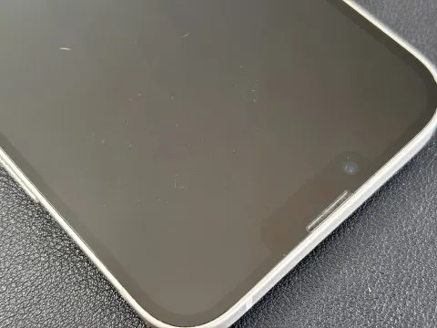 SB 赤ロム iPhone14 Plus 256GBの画像（1）