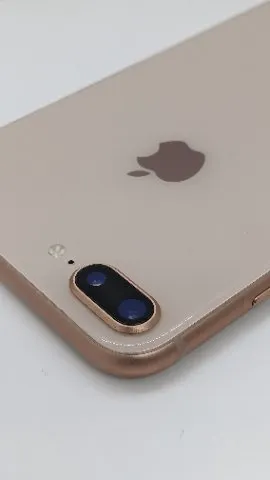 【箱あり】iPhone 8 Plus 64GBの画像（3）