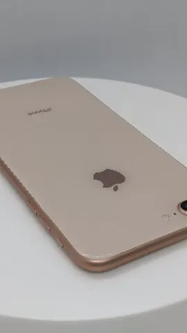 【箱あり】iPhone 8 Plus 64GBの画像（4）