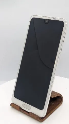 AQUOS R2　SH-03Kの画像（1）