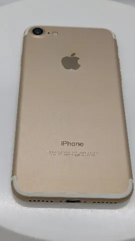 iPhone 7 32GBの画像（1）