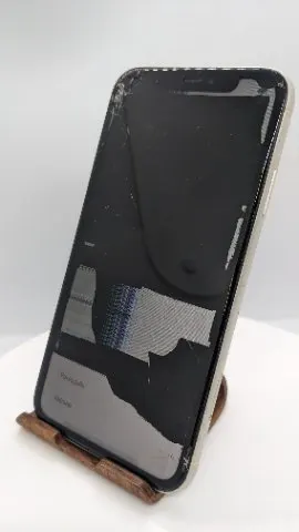 iPhone 11 64GBの画像（0）