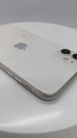 iPhone 11 64GBの画像（4）