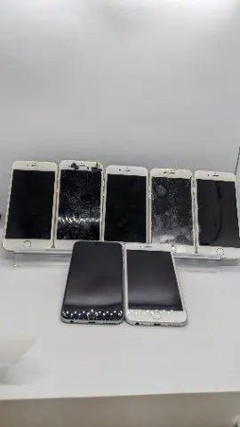 【ジャンク品・初期化済・SIMロック解除済】iPhone6 7台セットの画像(1)