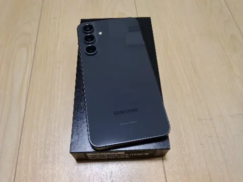 Galaxy S24 FEの画像（1）