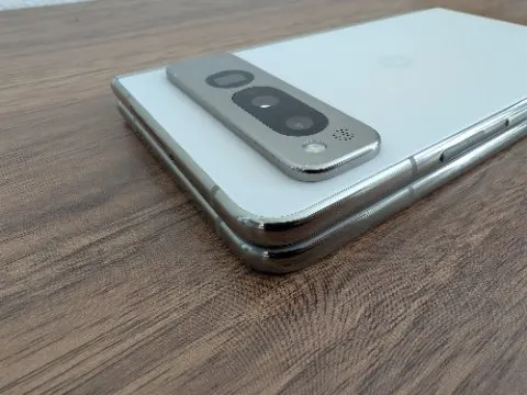 Image of Google Pixel Fold ポーセリン 不具合なし (4)