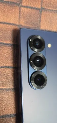 Galaxy Z Fold6(au版 / SCG28)※ネットワーク利用制限☓・SIMロック解除の画像(0)