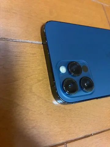iPhone12pro 128GB ブルー　赤ロムの画像（2）