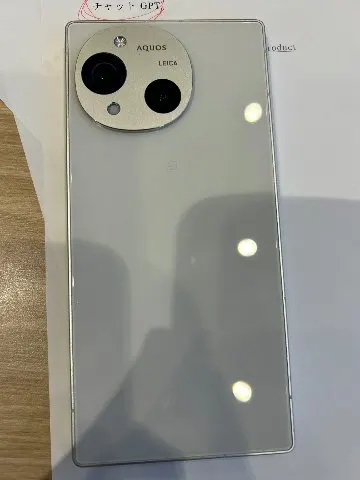 Image of aQUos r10 ジャンク品 (0)