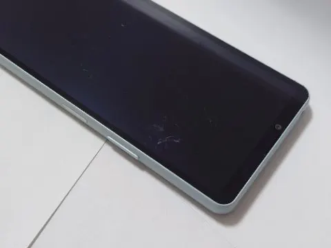 Image of SONY XPERIA 10 VI 128GB au 赤ロム ジャンク (1)