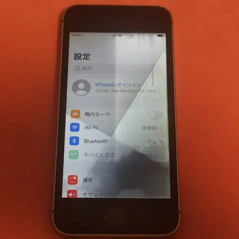 iPhoneSE 32GBの画像（2）