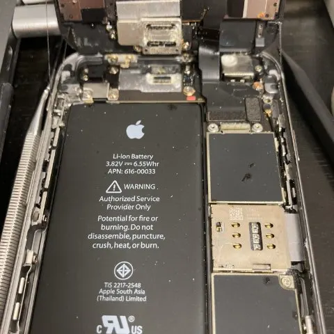iPhone6s ガッツリ水没の画像（0）