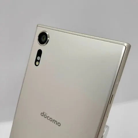 Xperia XZs 画面割れの画像（1）