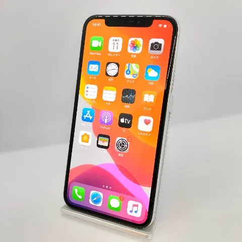 背面割れのiPhoneX　の画像（1）