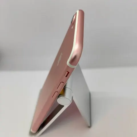 ちょい割れiPhone7の画像（3）