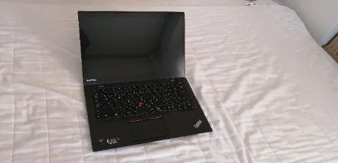 Thinkpad X1 Carbon 第3世代　画面ひび割れの画像（2）