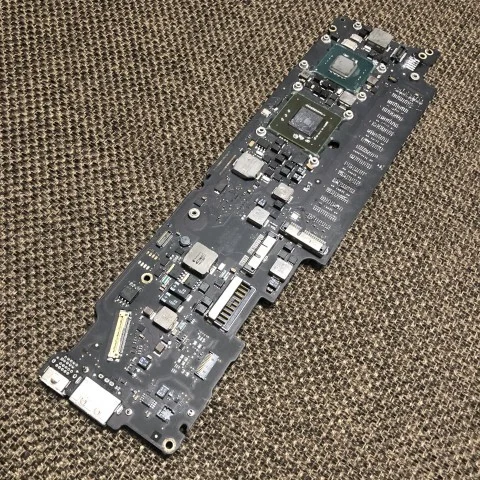 MacBook Air 2011 ロジックボードの画像（0）