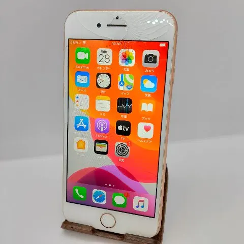 iPhone 8 256GB 画面割れの画像（0）