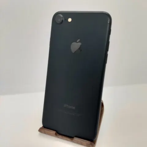 iPhone 7 128GB 画面割れの画像（4）