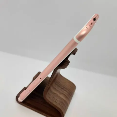 iPhone 7 128GB 画面割れ リカバリーモードの画像（3）