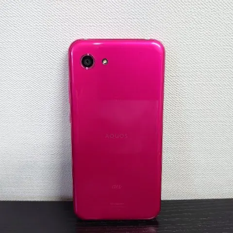 AQUOS r conpactの画像（1）