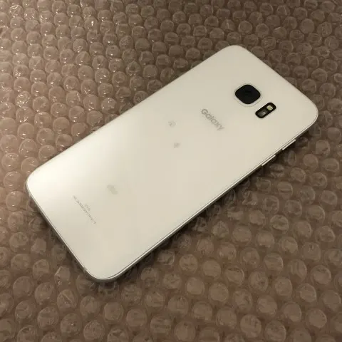 Galaxy S7 edge SCV33 au◯ 電源xの画像（1）
