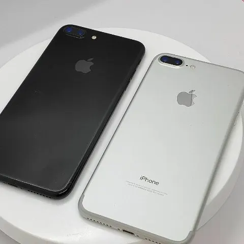 iPhone4台セットの画像（1）