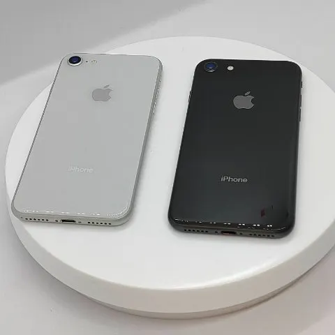 iPhone4台セットの画像（3）