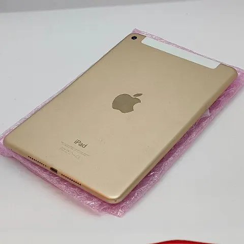 iPad mini 4 128GB   割れの画像（1）