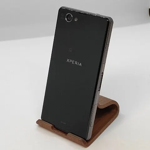 Xperia Z1 f docomoの画像（1）