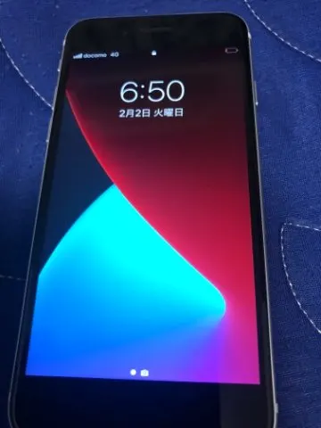 iphone se第2世代64ギガの画像（0）