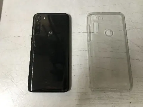 モトローラー　moto g8 POWERの画像（2）
