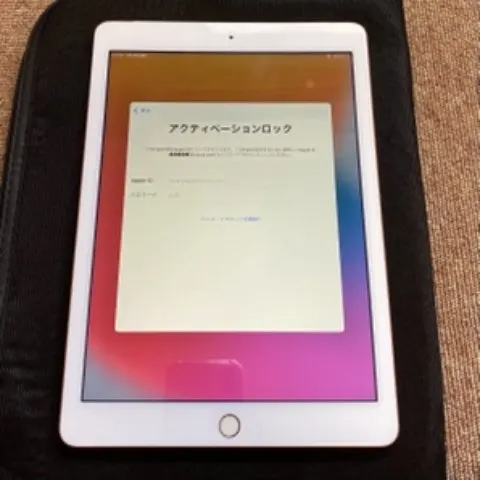 Apple A1954 iPad 第6世代 アクティベーションロック品の画像（0）