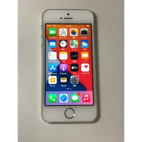 iPhone SE 16GB simフリーの画像（0）