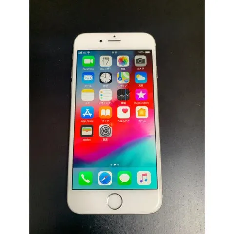 iPhone6 Silver 64GBの画像（0）