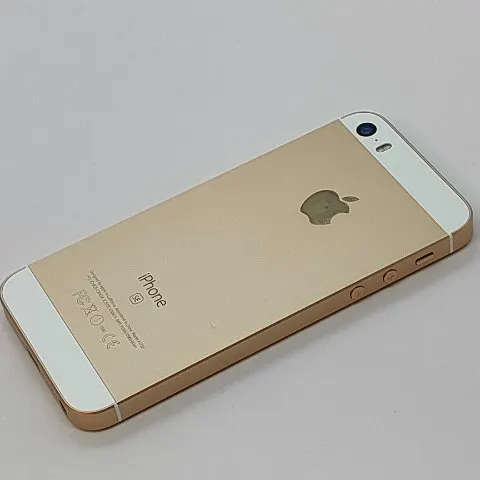 iPhone SE 128GBの画像（2）