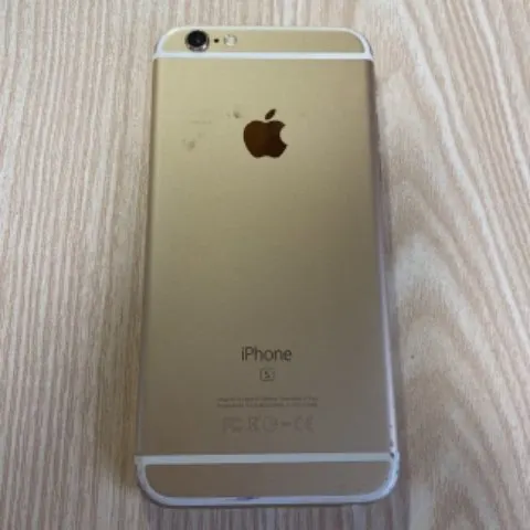 Apple iPhone 6S A1688の画像（1）