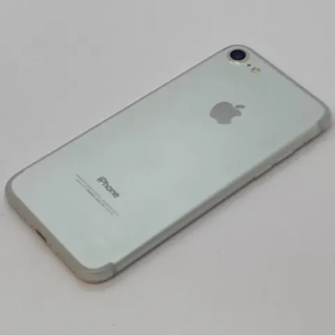 iPhone 7 32GBの画像（2）