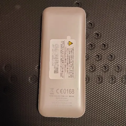 WiMAX 2+ W04 モバイルルーターの画像（2）