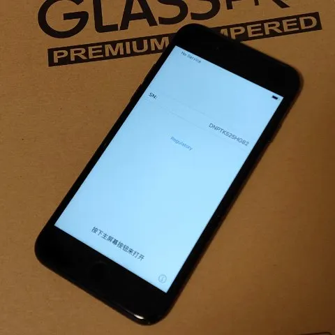 iPhone 7 128GBの画像（1）