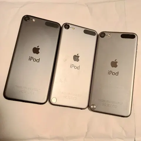 ジャンクiPod3台セットの画像（0）