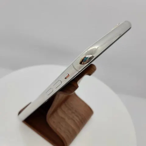 iPhone 11 Pro 512GB ホワイト オプションありの画像（3）