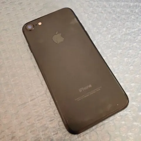 iPhone 7 128GB バッテリー94%の画像（2）