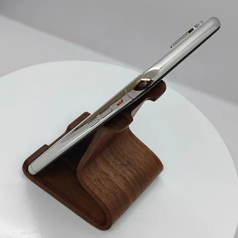 iPhone X 64GBの画像（2）