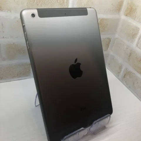 iPad mini2 Retina セルラーモデル  ジャンク品の画像（2）